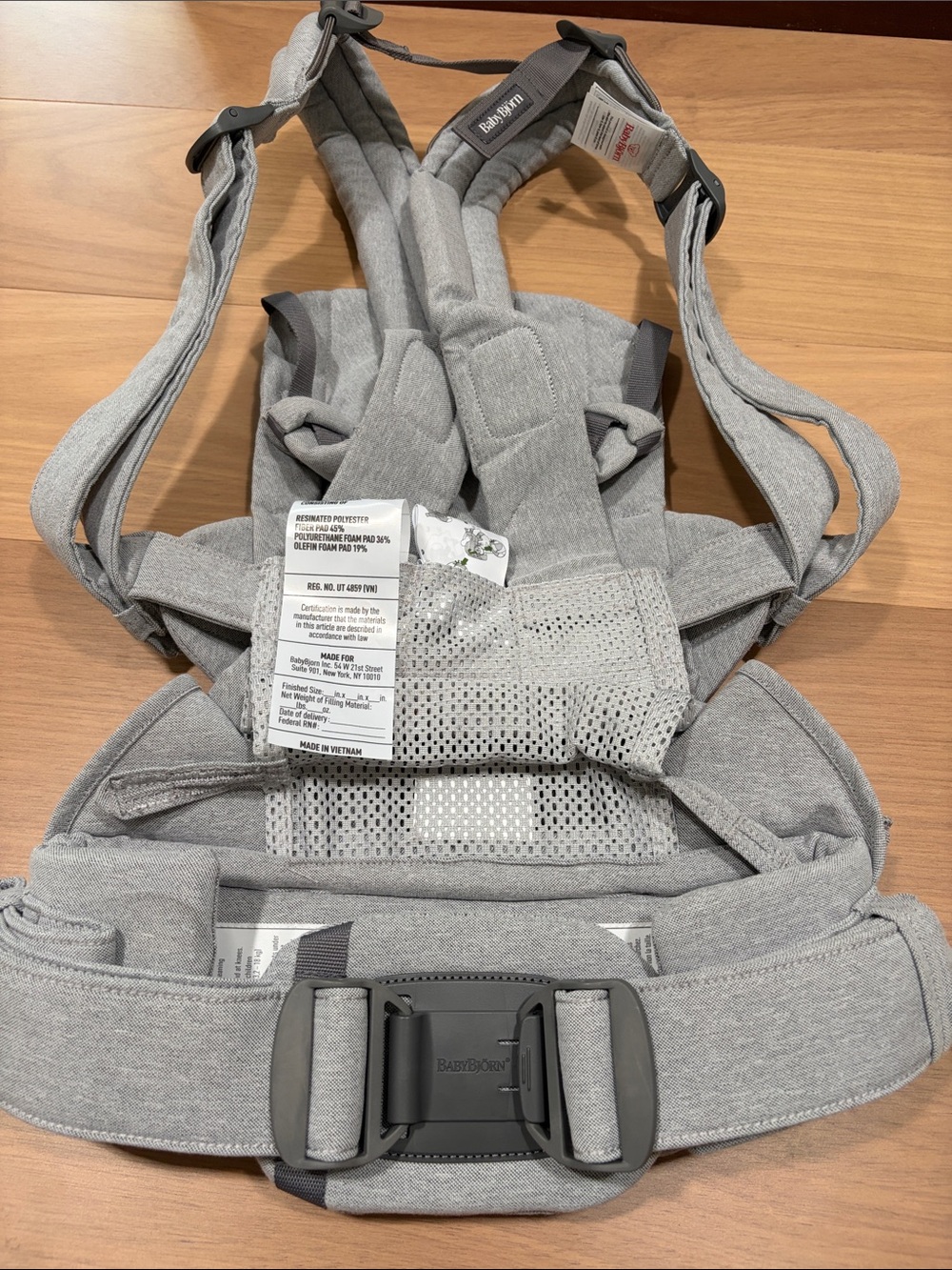 NWOT Baby Bjorn Harmony - light grey - Picture 7 of 7